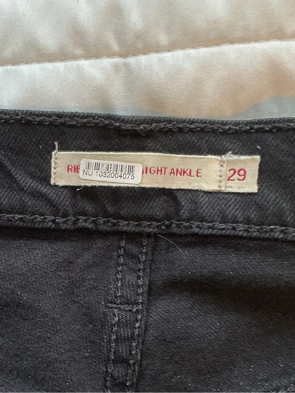 Levi's Black Relaxed Straight-Leg Men's Jeans